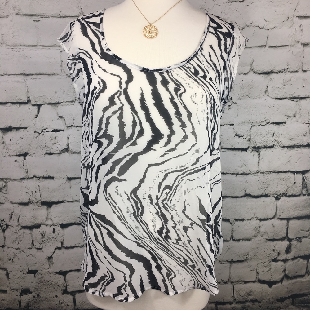 Daniel Rainn High Low Hem Zebra Print Top Size M